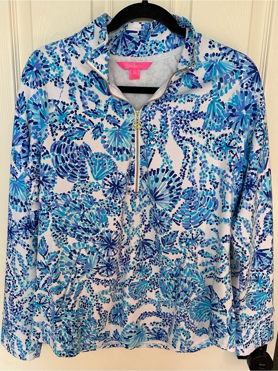 Lilly Pulitzer Tops - Lilly Pulitzer UPF 50+ Skipper Popover Shell Me You Love Me in Turquoise Oasis M